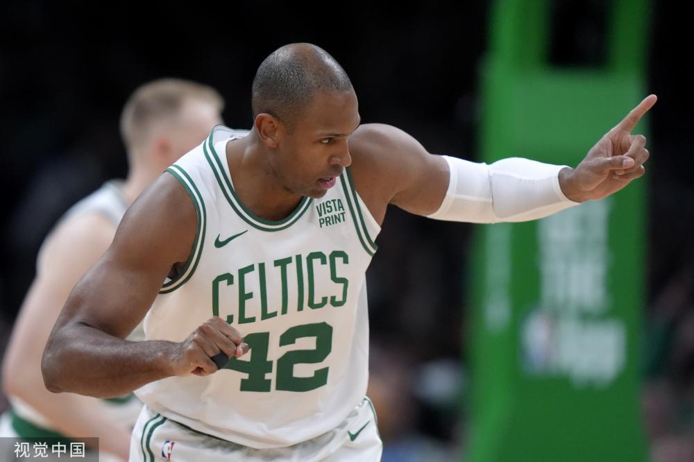 步完善法律 步完善法律